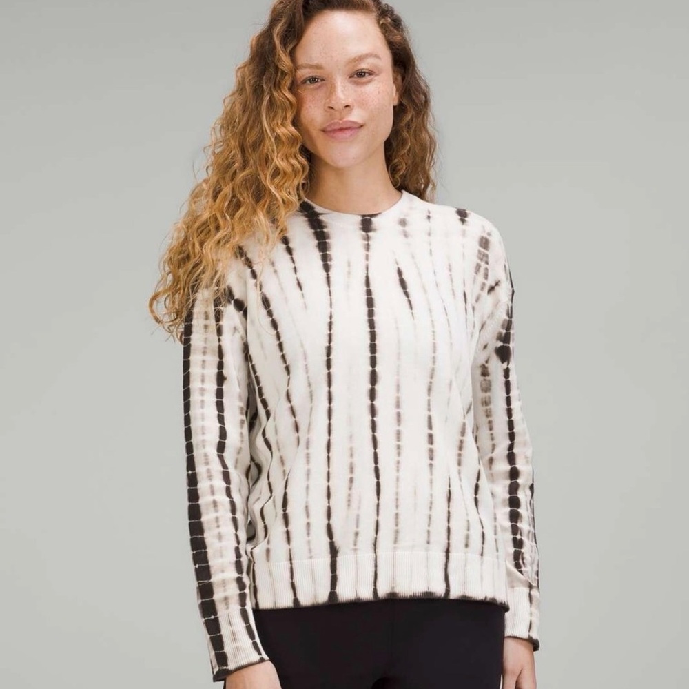 lululemon athletica Cream and Brown Sweater